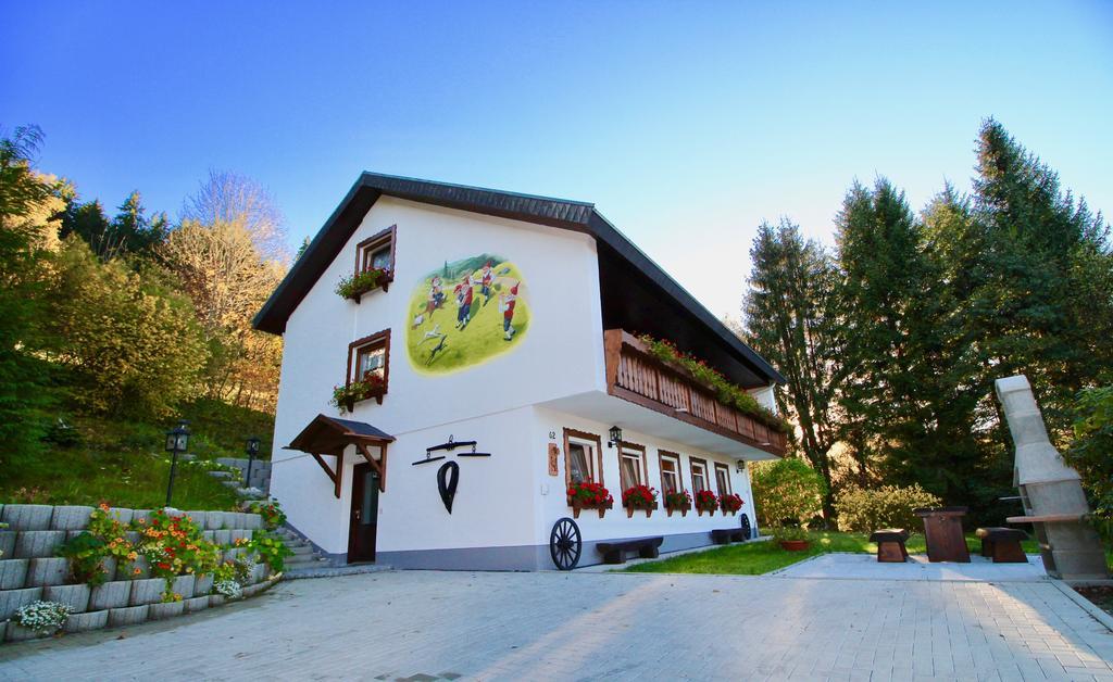 Ferienhaus Frei 1 Hinterzarten Apartment Exterior photo